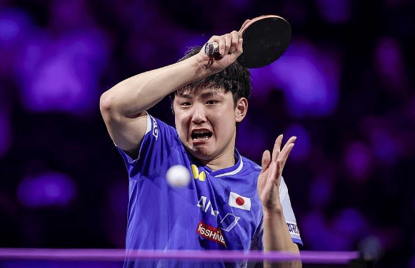 日本乒乓球名将张本智和因参拜神社遭央媒点名