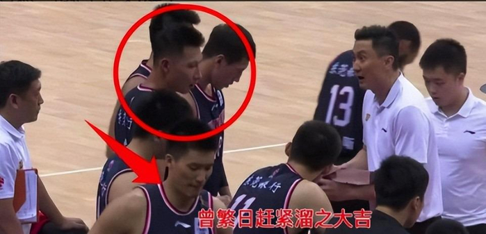 曾繁日暴力打人遭停赛 职业生涯陷入低谷