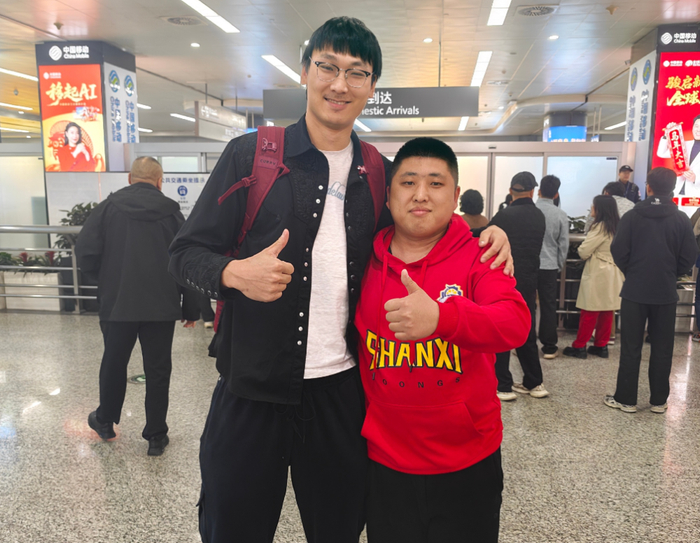 山西男篮新援淡厚然回归备战CBA收官战